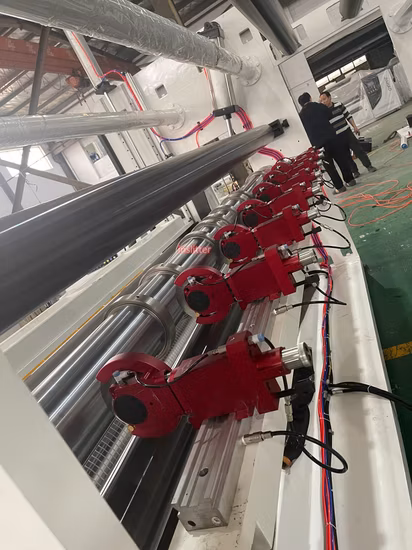 Máquina rebobinadora e cortadora de rolo de papel enorme para papel de 2500 mm